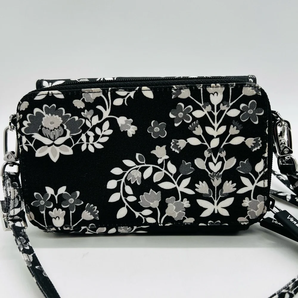 Vera Bradley Floral Black and White Women's Crossbody or wristlet Bag NWOT